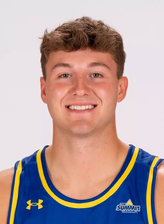 kalen_garry_2025-2026_16-9.webp