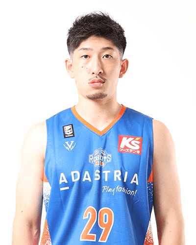 keita_tsurumaki_2021-2022_16-9.png