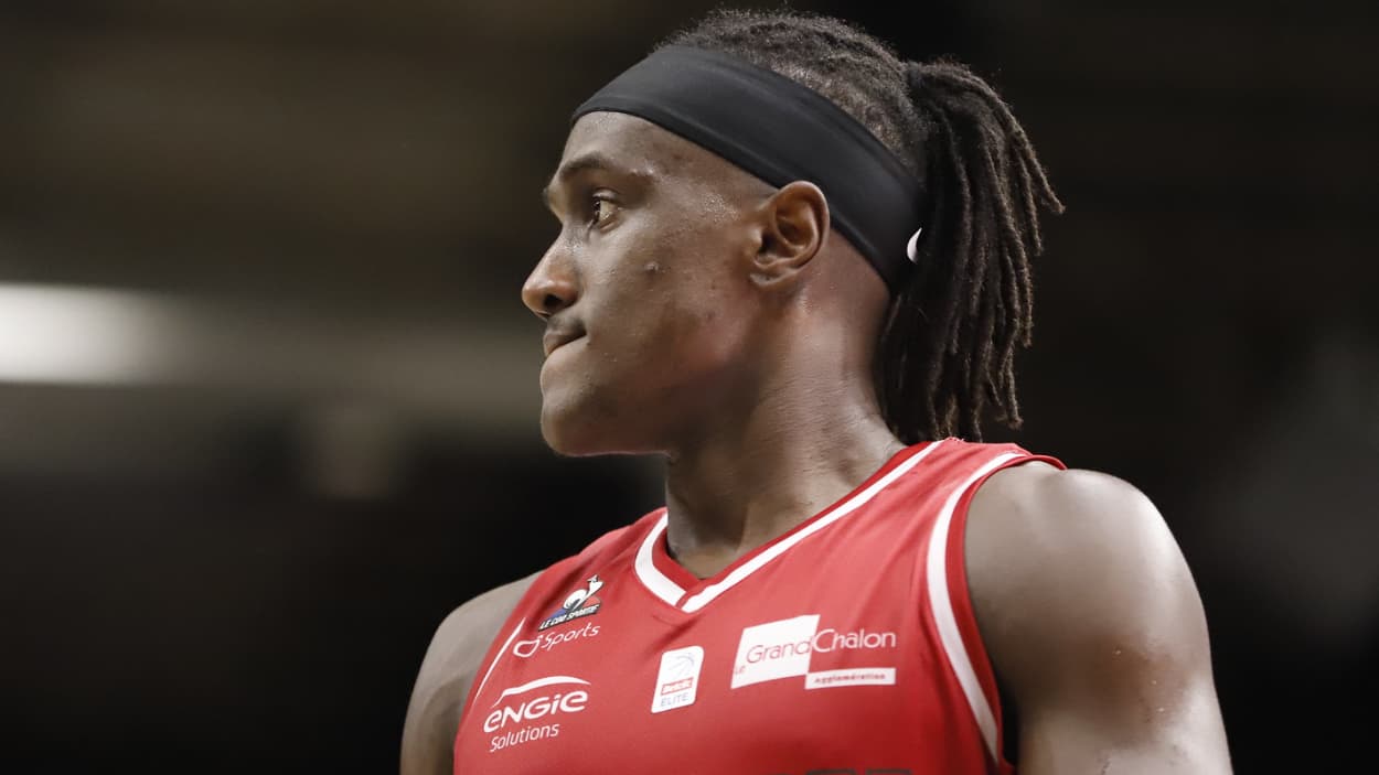 Lionel Gaudoux (Chalon) contre Paris Lionel Gaudoux (Chalon) contre Paris