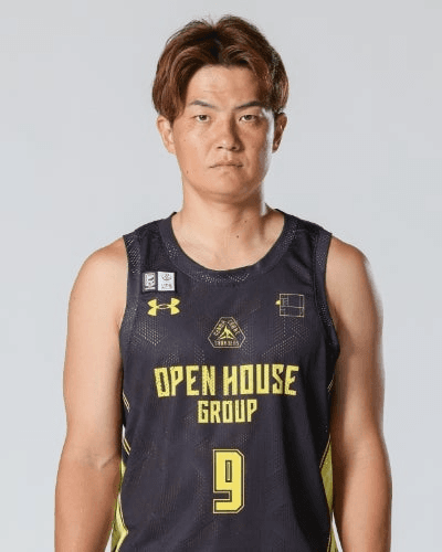 naoto_tsuji_2025-2026_16-9.png