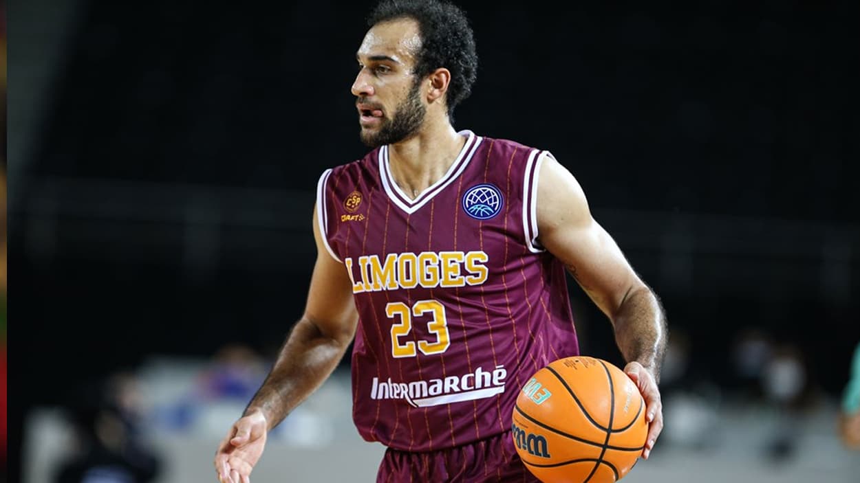 Philip Scrubb avec le Limoges CSP en 2020 Philip Scrubb avec le Limoges CSP en 2020