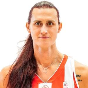 Julie TETART