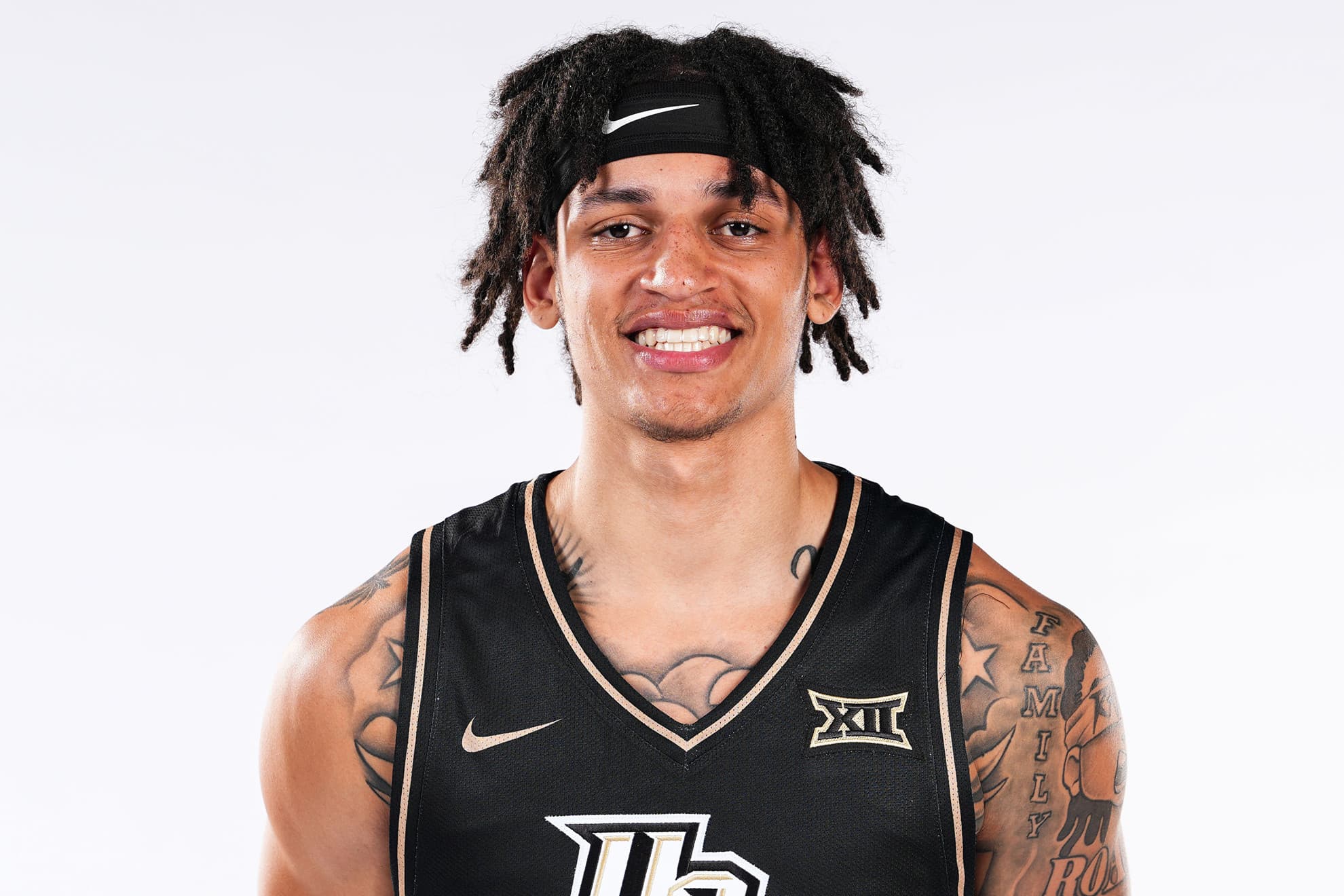 riley_kugel_2025-2026_16-9.jpg