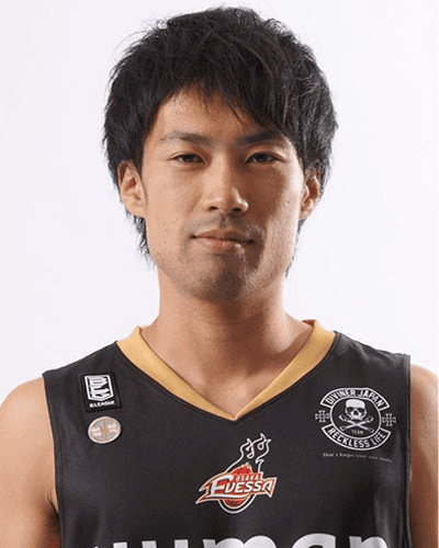 shun_watanuki_2016-2017_16-9.png