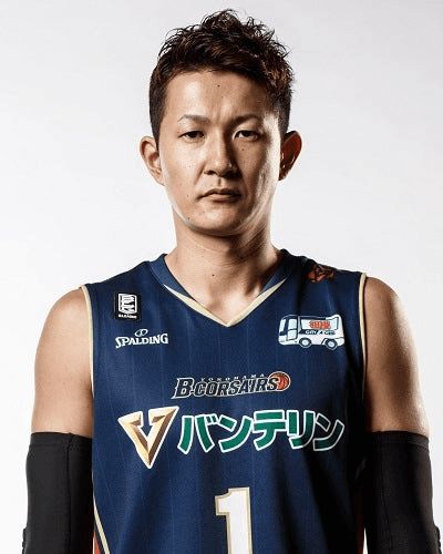 takuya_kawamura_2017-2018_16-9.png