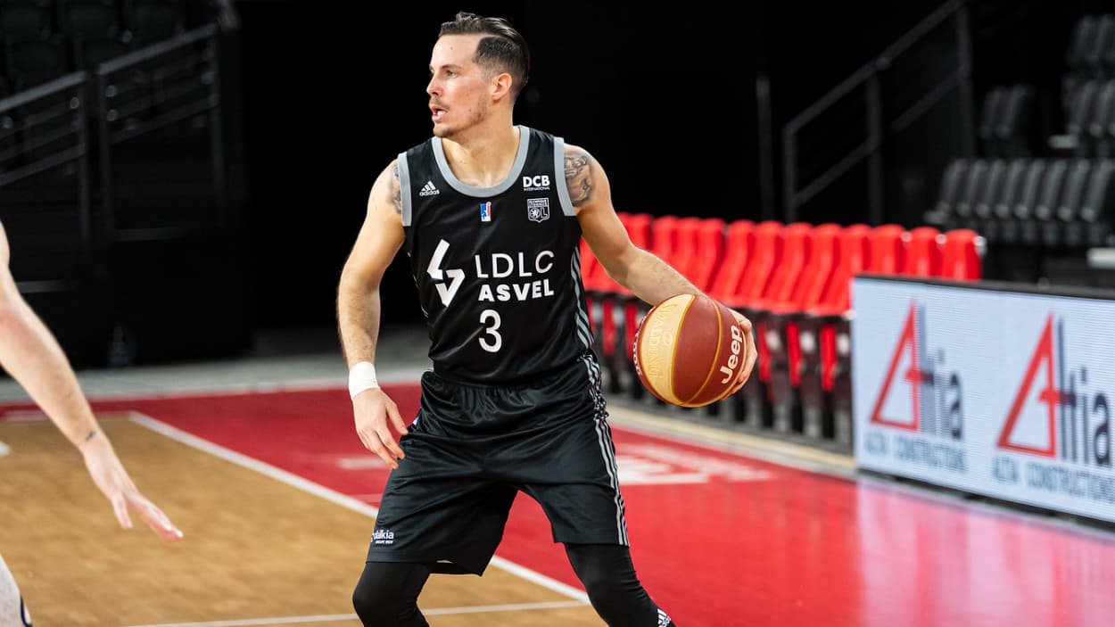 Thomas Heurtel avec l'ASVEL Thomas Heurtel avec l'ASVEL