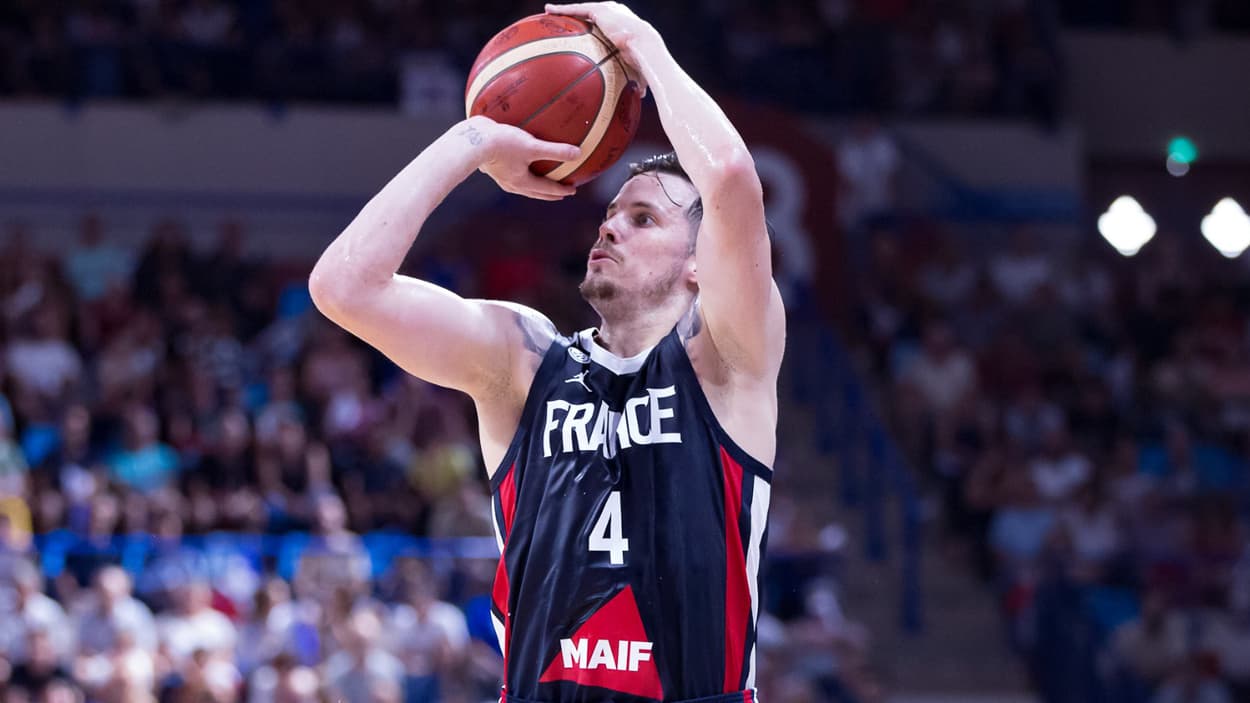 Thomas Heurtel avec l'équipe de France en 2019 Thomas Heurtel avec l'équipe de France en 2019