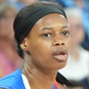 Valériane Ayayi