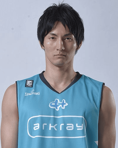 yusuke_okada_2016-2017_16-9.png