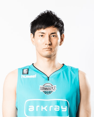 yusuke_okada_2018-2019_16-9.png